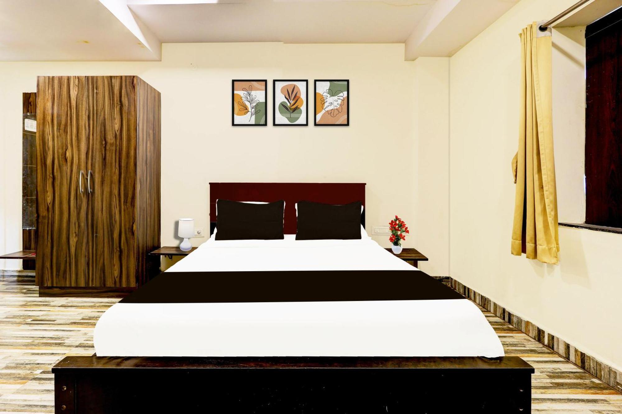 Super Hotel O Mahanadu Formerly Akshaya Bheemas Vijayawada Exterior photo